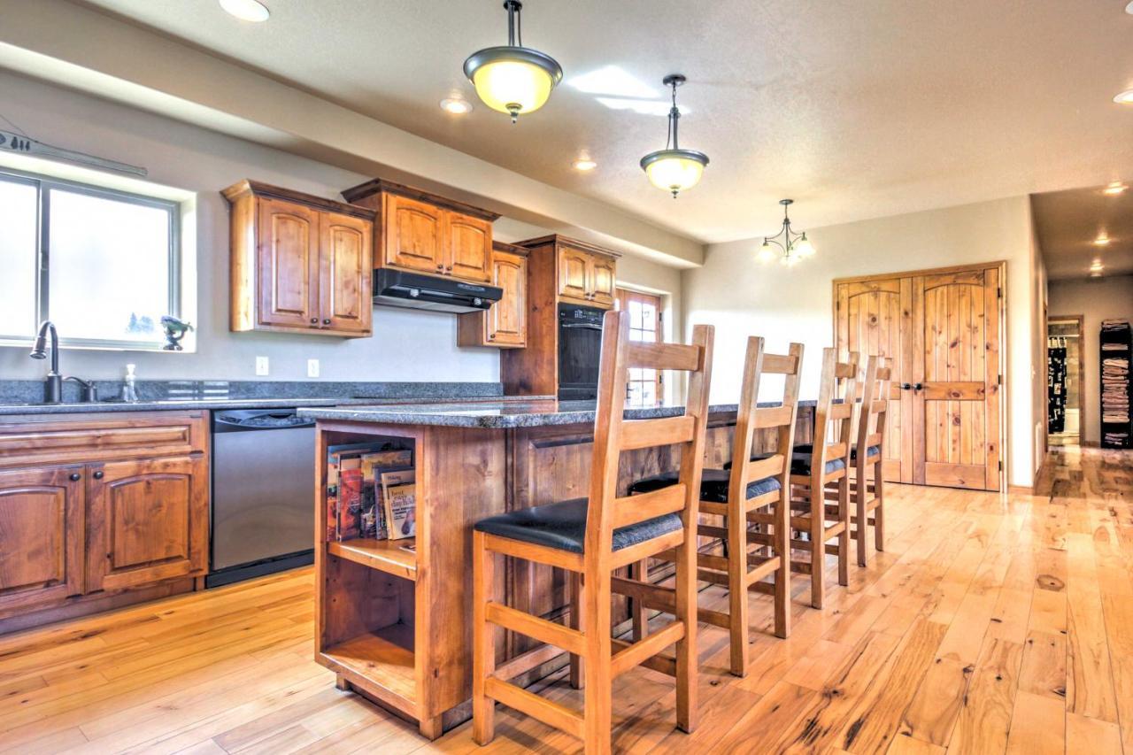 Rustic Bryce Canyon Home With Deck On Sevier River! 哈奇 外观 照片